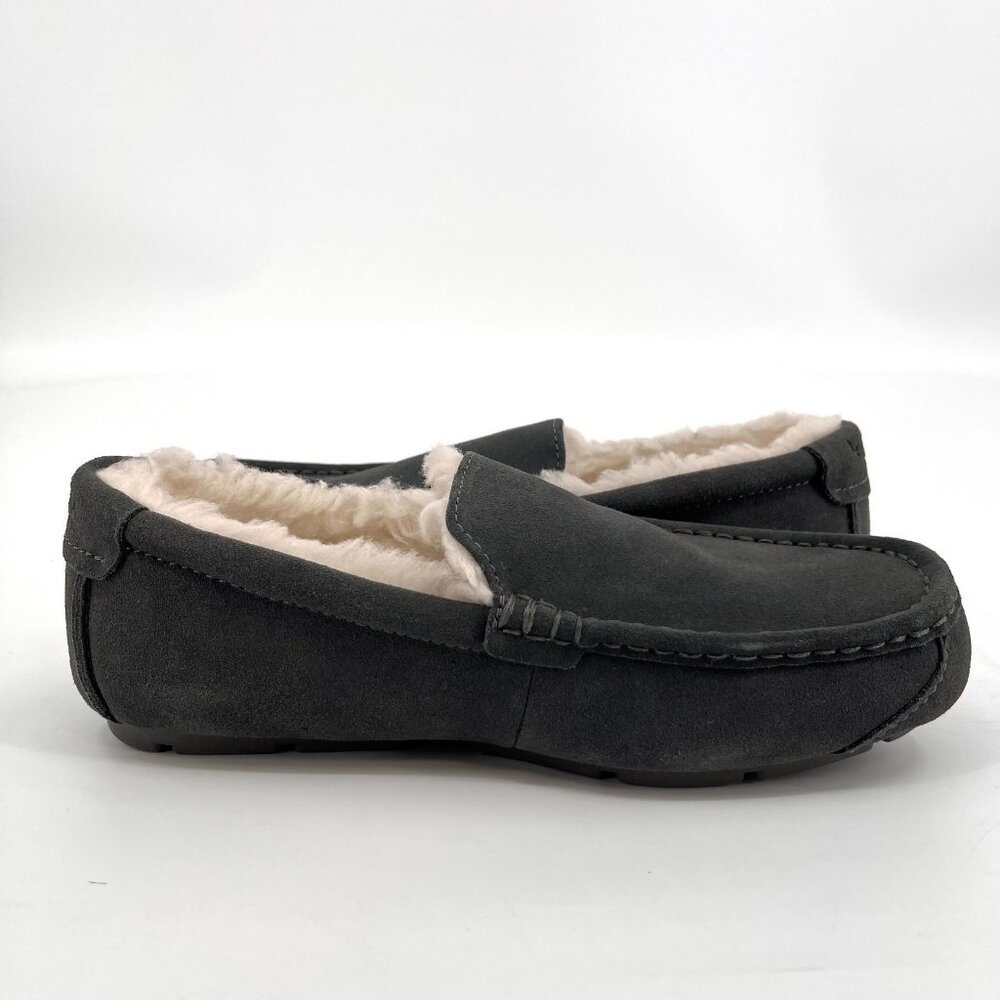 Koolaburra By UGG Suede Tipton slipper Size 9 Sting Gray Fax Bed Lining NWOB - Picture 6 of 9